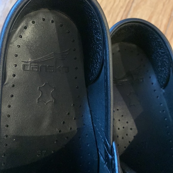 Dansko Professional Leather Clogs - Picture 3 of 7